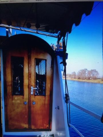 شتوتغارت Schiff Ahoy, Hotelschiff, Hausboot, Boot, Passagierschiff المظهر الخارجي الصورة