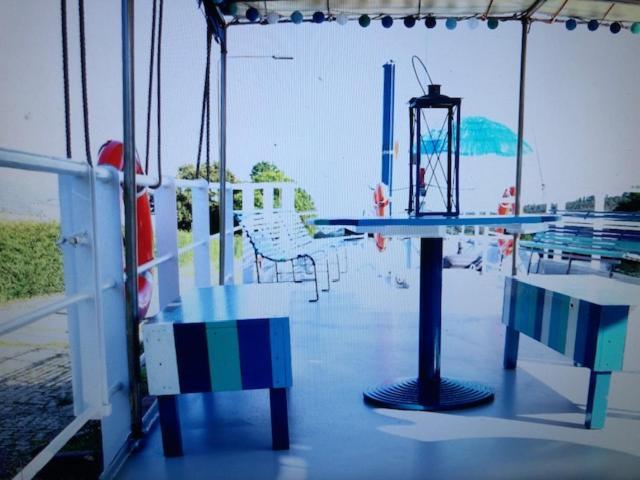 شتوتغارت Schiff Ahoy, Hotelschiff, Hausboot, Boot, Passagierschiff المظهر الخارجي الصورة