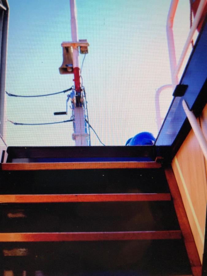 شتوتغارت Schiff Ahoy, Hotelschiff, Hausboot, Boot, Passagierschiff المظهر الخارجي الصورة